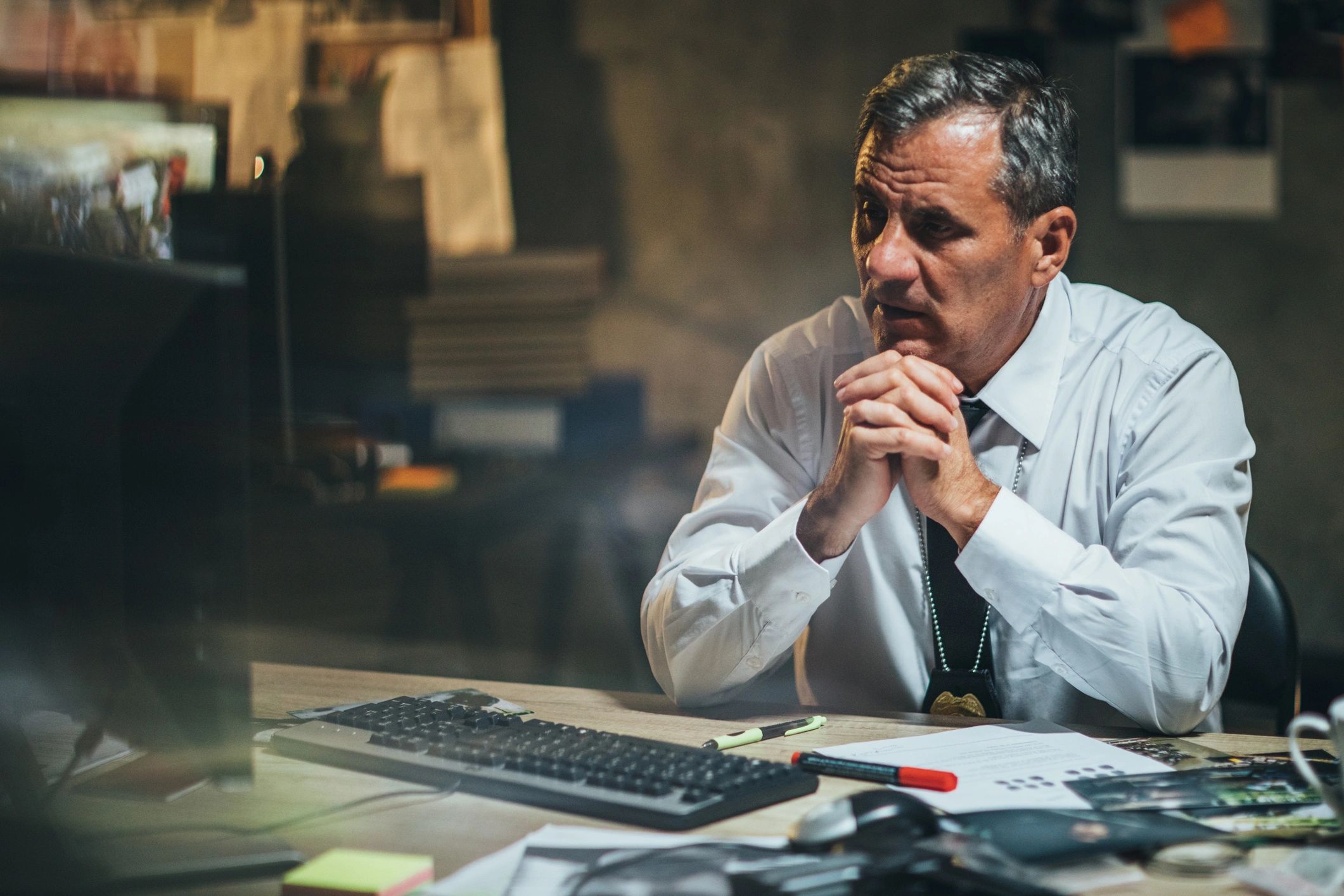 private investigator professional office